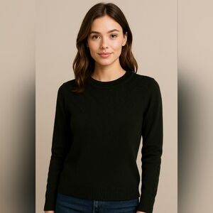 Elegant Embelished Black Pullover Sweater Size Large